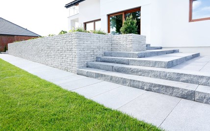 Jadar Stopień schodowy łupany/front  śrutowany