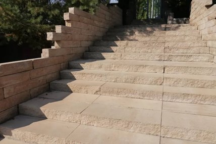 Libet Stopień  schodowy  Split