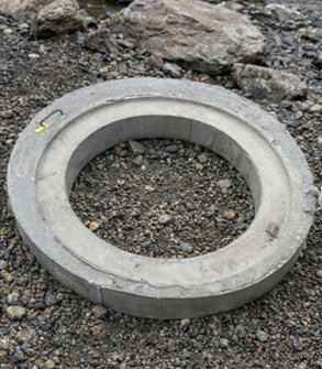 Pierścień betonowy  wyrównujący 10 cm