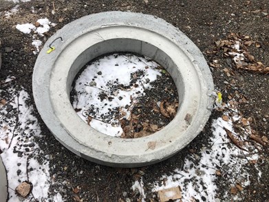 Pierścień betonowy  wyrównujący 6 cm